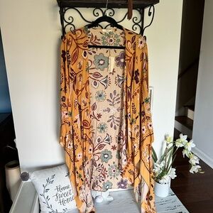 Easel Mustard and Purple Floral Kimono Duster NWT